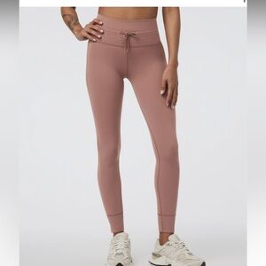 Vuori Daily Leggings